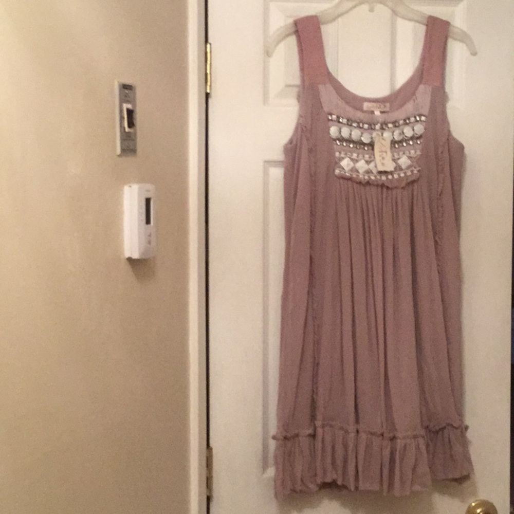 La Rok  mauve ruffled dress